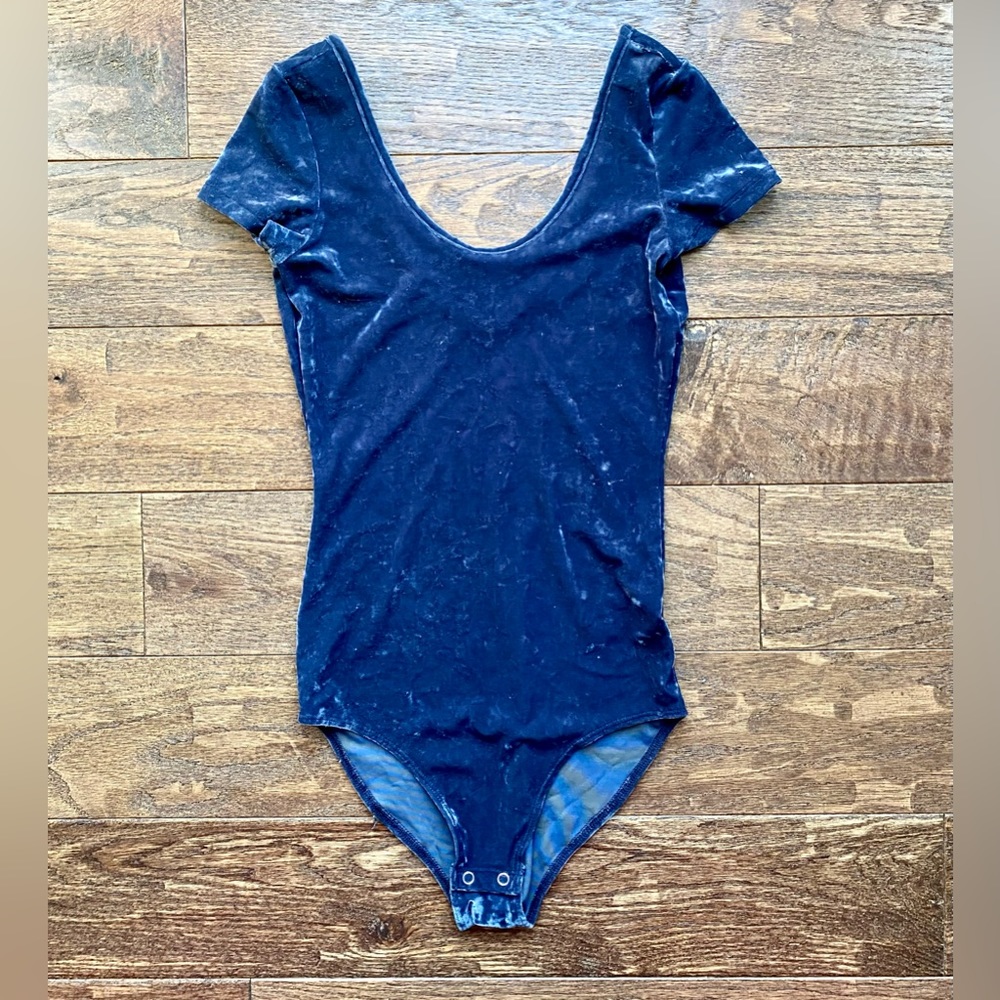 AE American Eagle Bodysuit